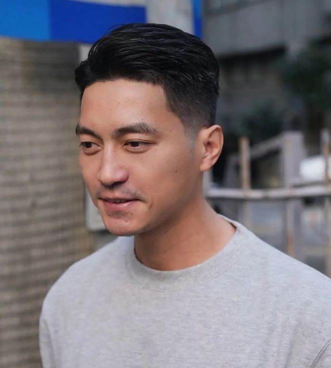 凯发k8天生赢家35岁男生别留“幼稚”发